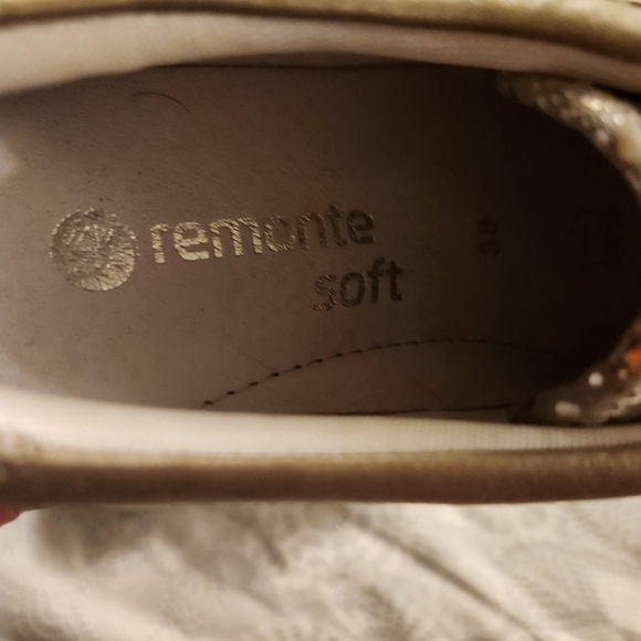 Remonte shoes champagne colour - Picture 5 of 7